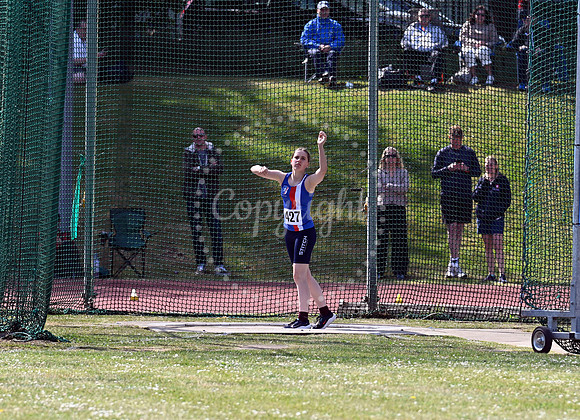 SP TRACKFIELD26 090526