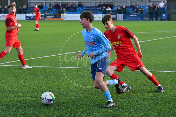 Newark Town v Sleaford Town football action