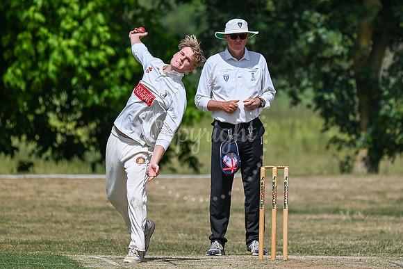 NJ Worlington Cricket Club, The StreetMarshall Hatchick Two Cou