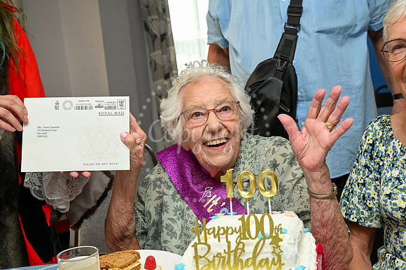 HE Haverhill Bowls Club, Manor RoadVerna Titmarsh’s 100th bir