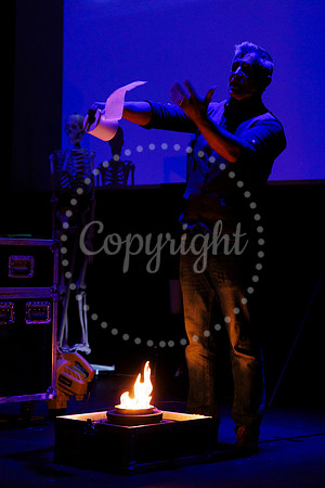 Mark Thompson’s Spectacular Science Show at the Corn Hall in D
