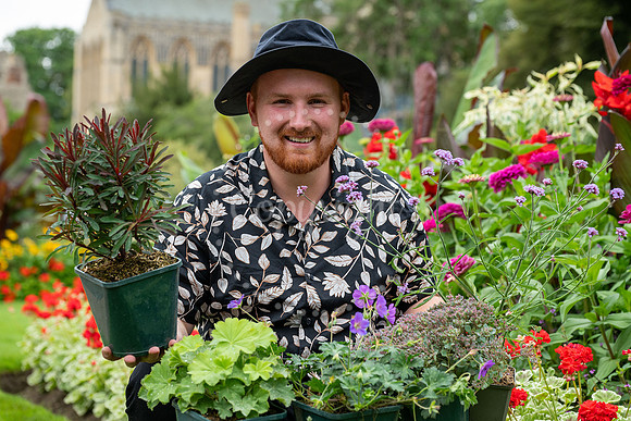 BFP Abbey Gardens, Bury St Edmunds Chris Wiley, Bury in Bloom cv