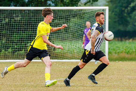 Scole United vs Harleston Town