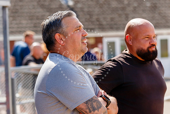Diss Town v Holbeach United
