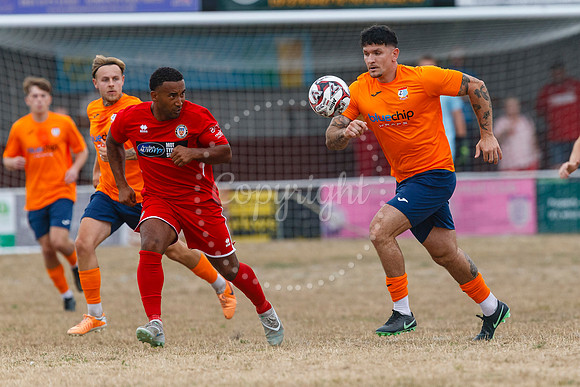 Diss Town v Stowmarket Town