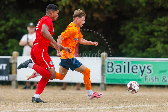 Diss Town v Stowmarket Town