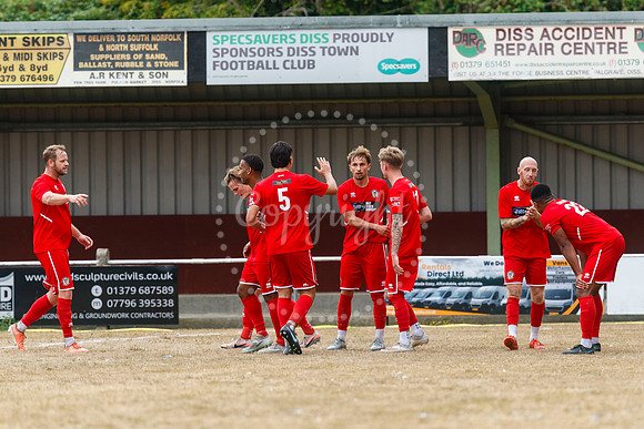 Diss Town v Stowmarket Town