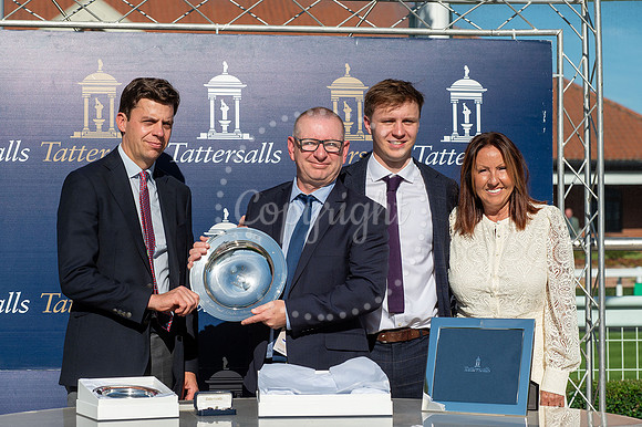 NJ Rowley Mile racecourse, NewmarketCambridgeshire Day, races C