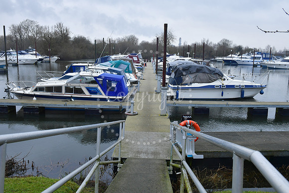 Farndon Marina