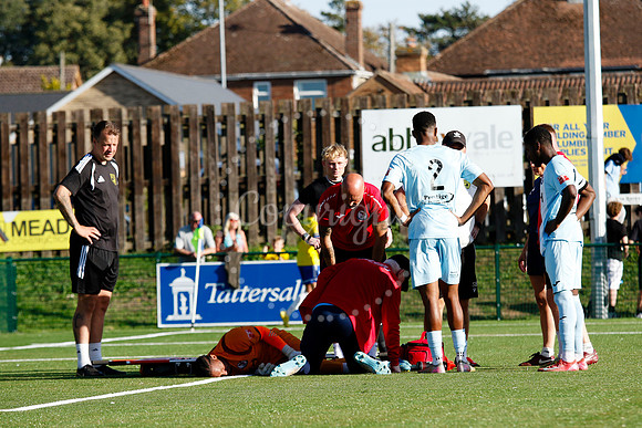 Newmarket Town v Leighton Town