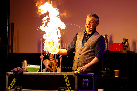 Mark Thompson’s Spectacular Science Show at the Corn Hall in D
