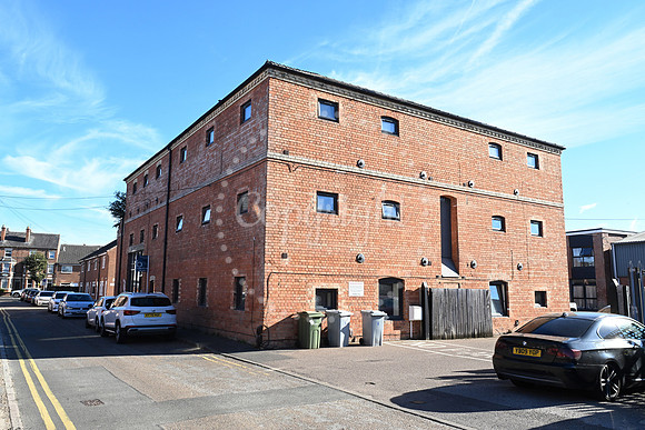 Sewage issues at Maltings View on George Street.