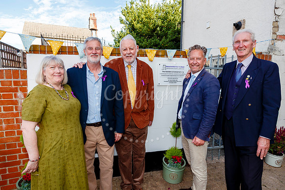 Sir Terry Waite
