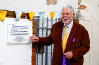 Sir Terry Waite