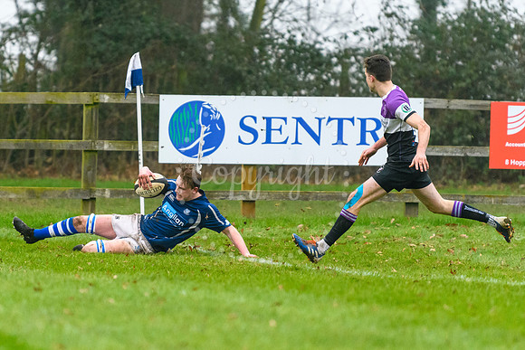 Rugby action from Diss v Woodford