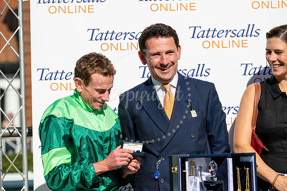 NJ Rowley Mile racecourse, NewmarketCambridgeshire Day, races C