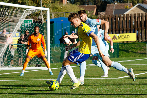 Newmarket Town v Leighton Town