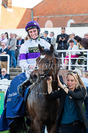 NJ Rowley Mile racecourse, NewmarketCambridgeshire Day, races C