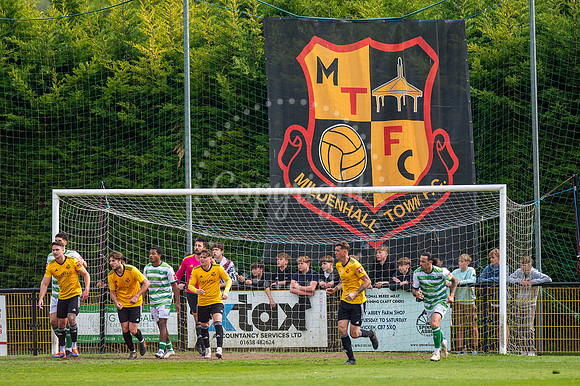 NJ Mildenhall Town FC, Recreation WayMildenhall Town v Waltham