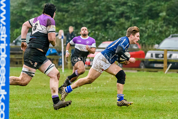 Rugby action from Diss v Woodford