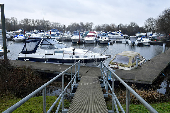 Farndon Marina