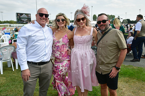 Southwell Racecourse Ladies Day