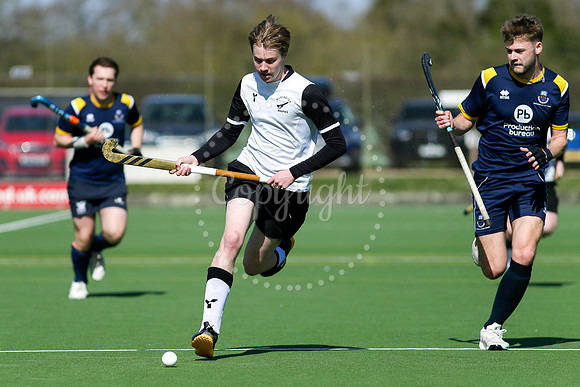 Hockey action from Harleston Magpies Men’s II vs UEA