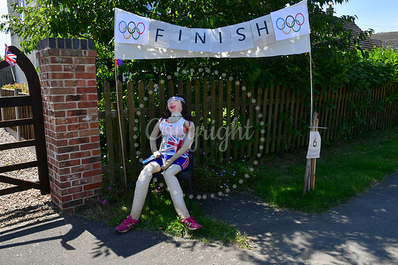 Dry Doddington Scarecrow trail