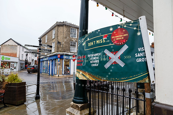 Diss Christmas Lights Switch