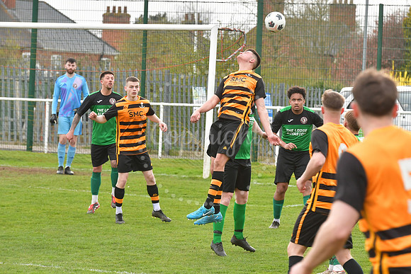 Collingham FC v Borrowash Victoria FC football action
