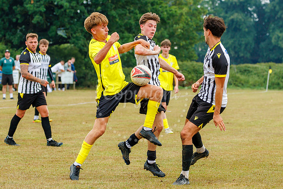 Scole United vs Harleston Town