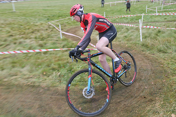 Cyclo-cross event in Redgrave