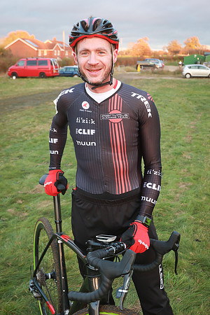 Cyclo-cross event in Redgrave