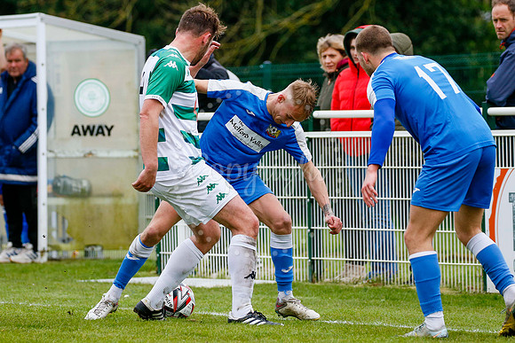 Football action from Framlingham Town versus Cornard United