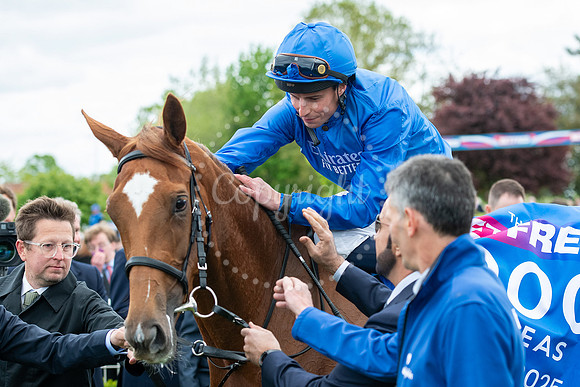 NJ SP Newmarket Rowley Mile 1000 Guineas Day. Picture by Mark We