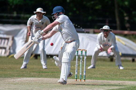 NJ Exning ParkBurwell & Exning v Foxton Granta. Picture by Mark
