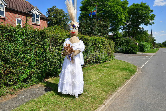 Dry Doddington Scarecrow trail