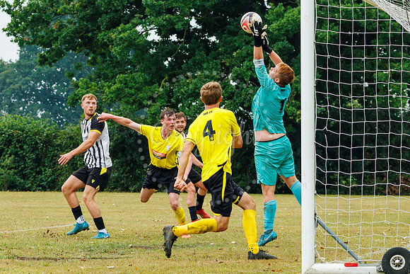 Scole United vs Harleston Town