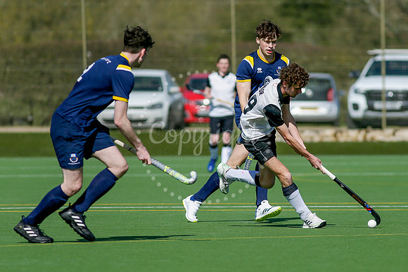 Hockey action from Harleston Magpies Men’s II vs UEA