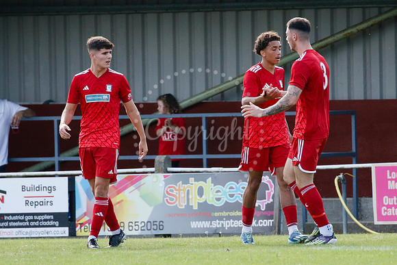 Diss Town vs Haverhill Borough