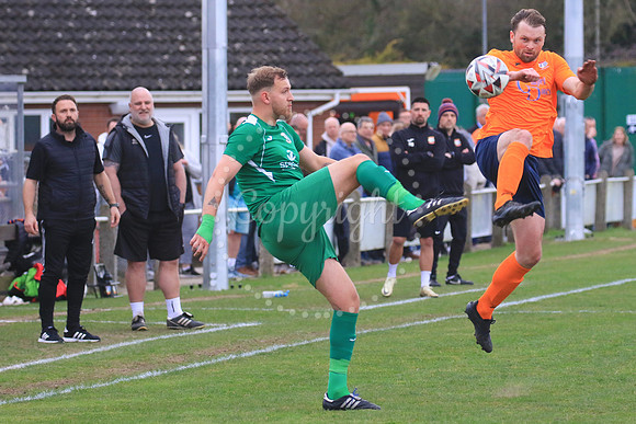 Diss Town FC v Whitton United