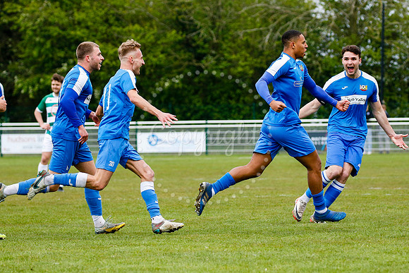 Football action from Framlingham Town versus Cornard United