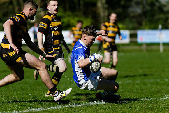 Rugby action from Diss vs Ely