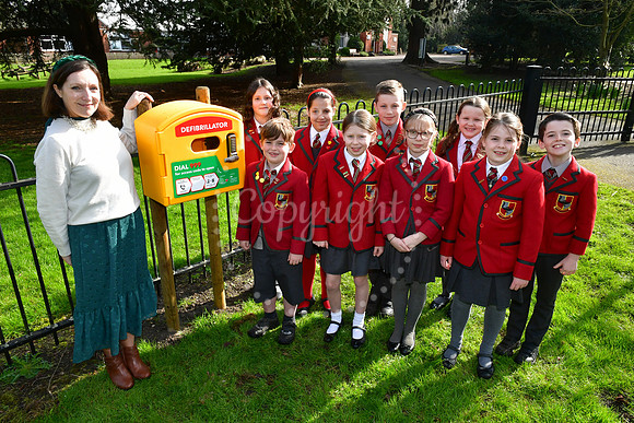 Highfields School, Defibrillator