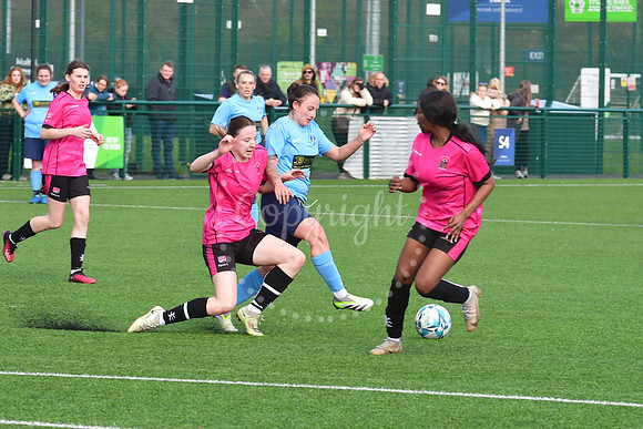 Newark Town Ladies (blue) v Nottingham Trent, Newark Ladies Cup