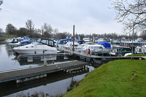 Farndon Marina