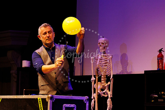 Mark Thompson’s Spectacular Science Show at the Corn Hall in D