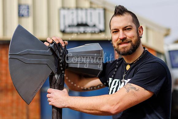 Mando Metalsmith (aka Gordon Coe)