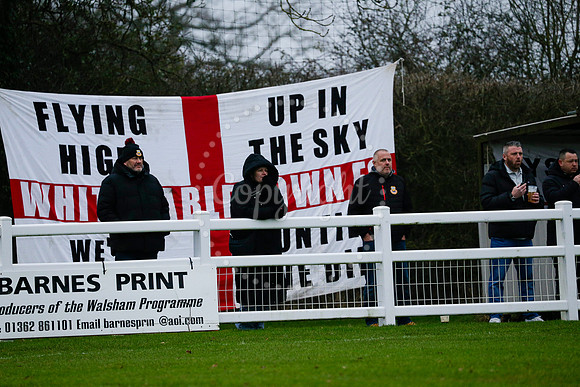 Football action from Walsham-le-Willows vs Whitstable Town