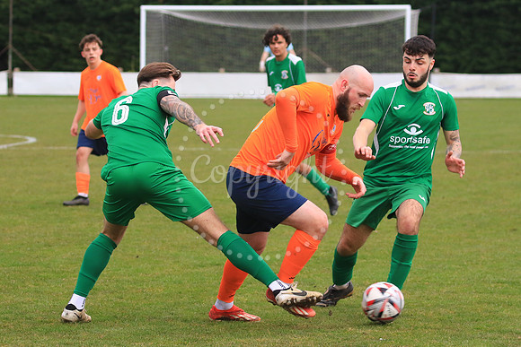 Diss Town FC v Whitton United